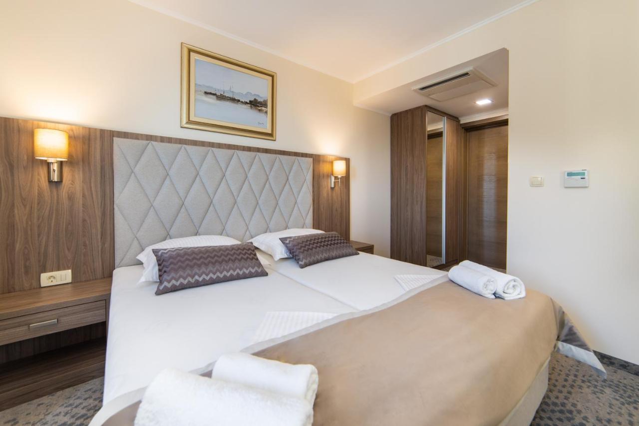 Hotel Bella Vista Drvenik  Ngoại thất bức ảnh