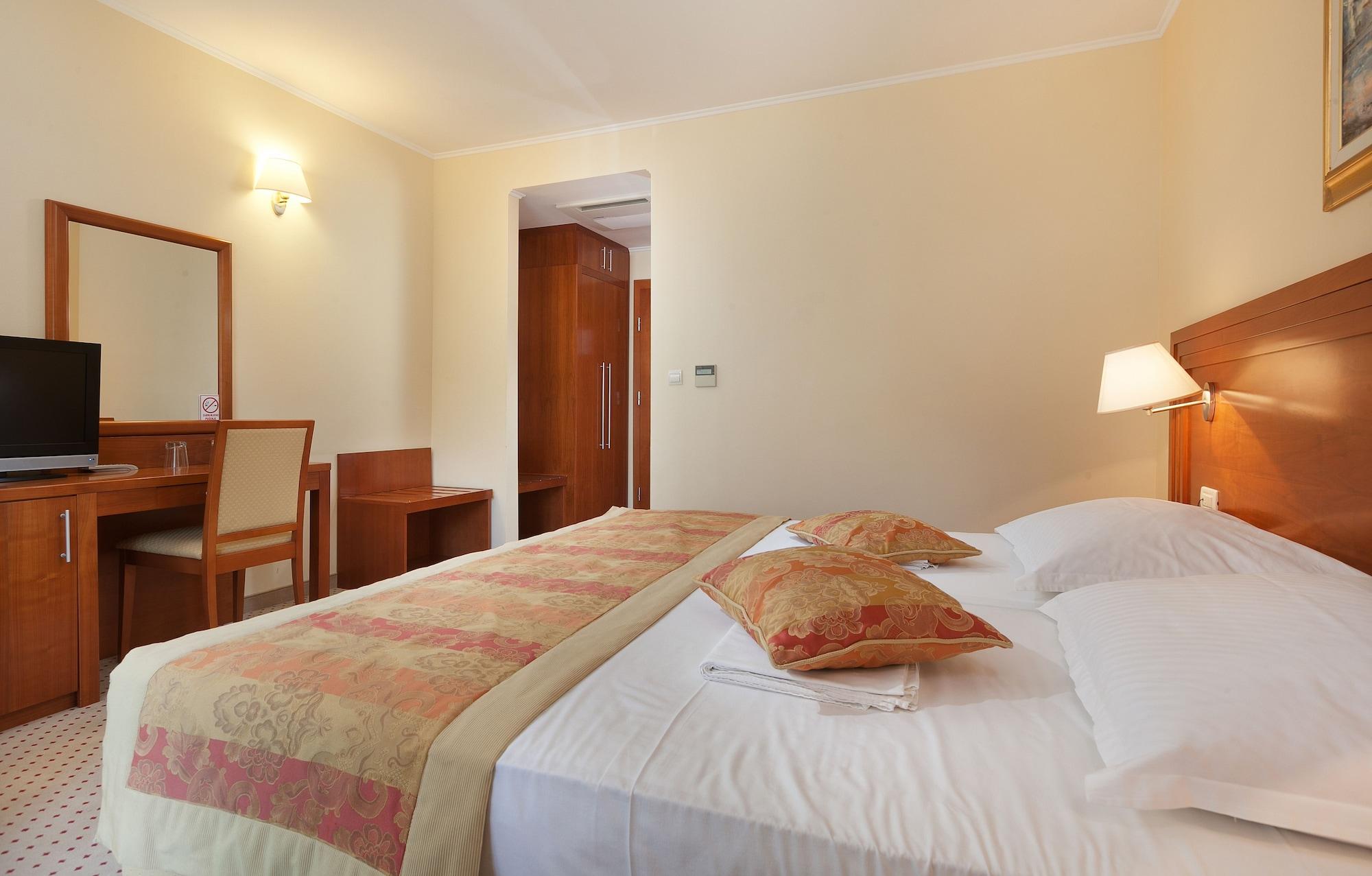 Hotel Bella Vista Drvenik  Ngoại thất bức ảnh