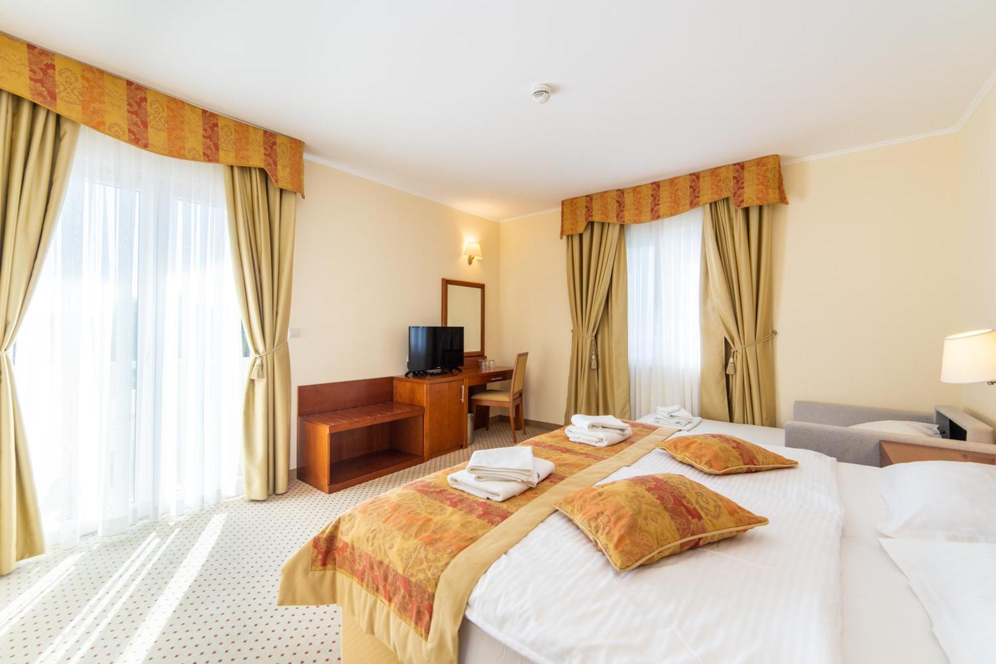 Hotel Bella Vista Drvenik  Ngoại thất bức ảnh