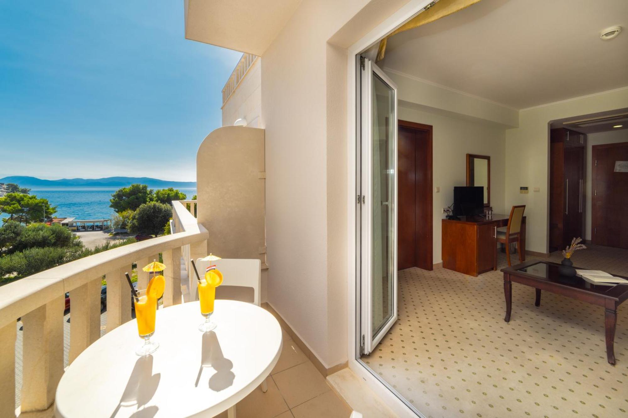Hotel Bella Vista Drvenik  Ngoại thất bức ảnh