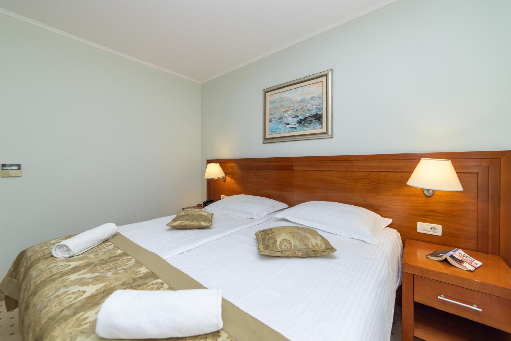 Hotel Bella Vista Drvenik  Ngoại thất bức ảnh